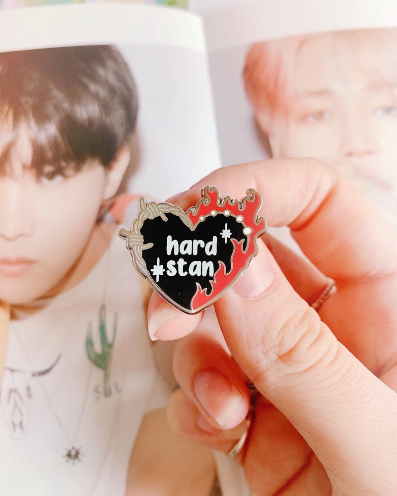 Hard stan / Soft stan pins