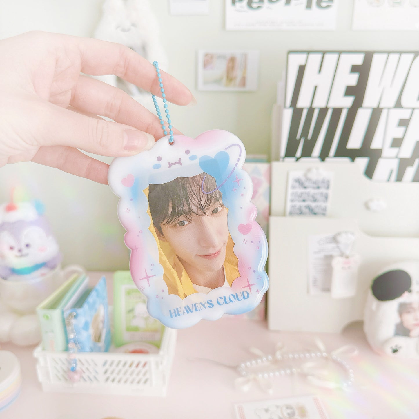 Heaven's Cloud photocard keychains