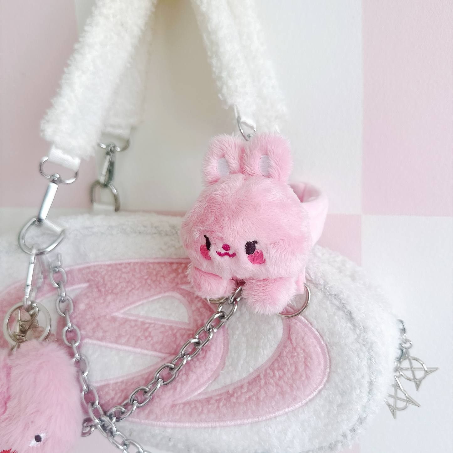 clingTEEZ plush keychain grippers PREORDER