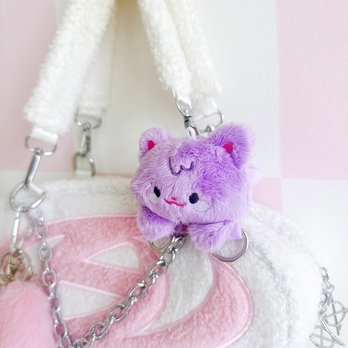 clingTEEZ plush keychain grippers PREORDER
