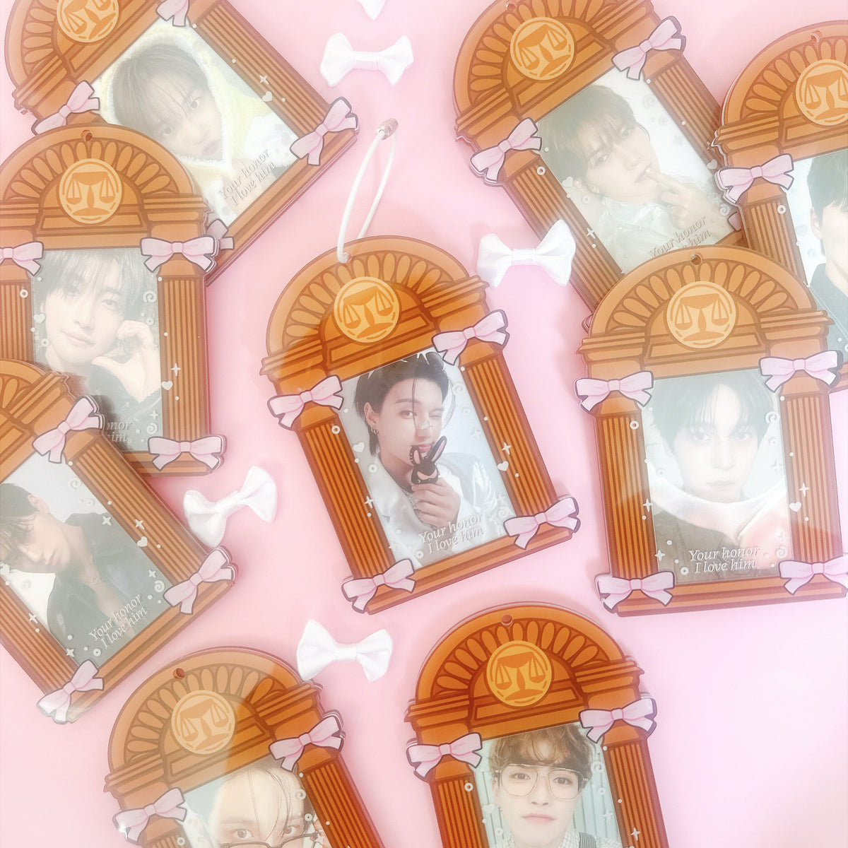 "YOUR HONOR! I love him" photocard keychain