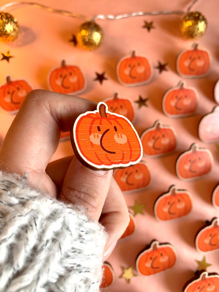 Pumpkin pd wooden pin