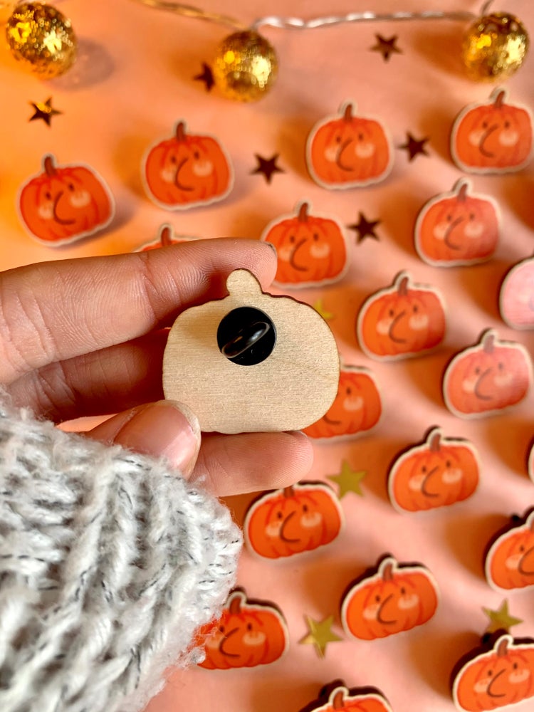 Pumpkin pd wooden pin